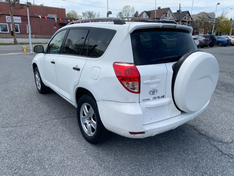 2007 Toyota RAV4 photo