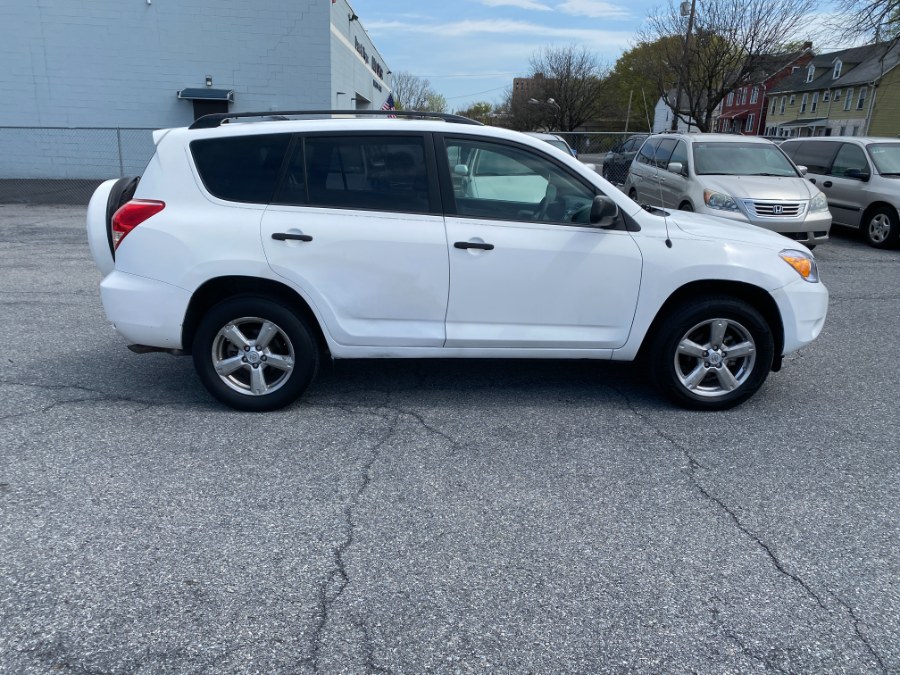 2007 Toyota RAV4 photo