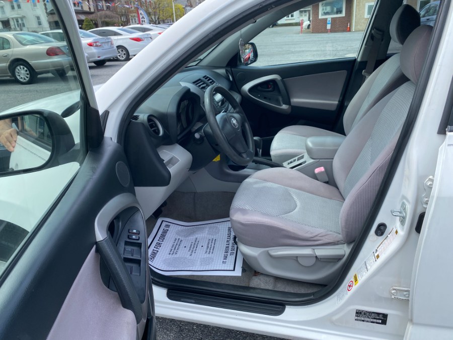 2007 Toyota RAV4 photo