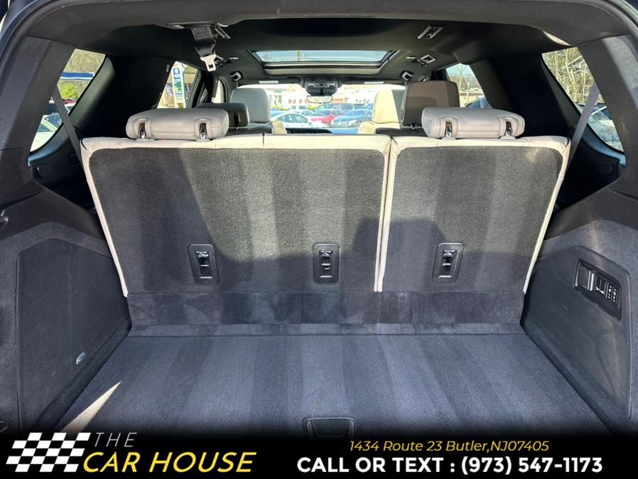 2021 Cadillac Escalade 4WD 4dr Sport photo