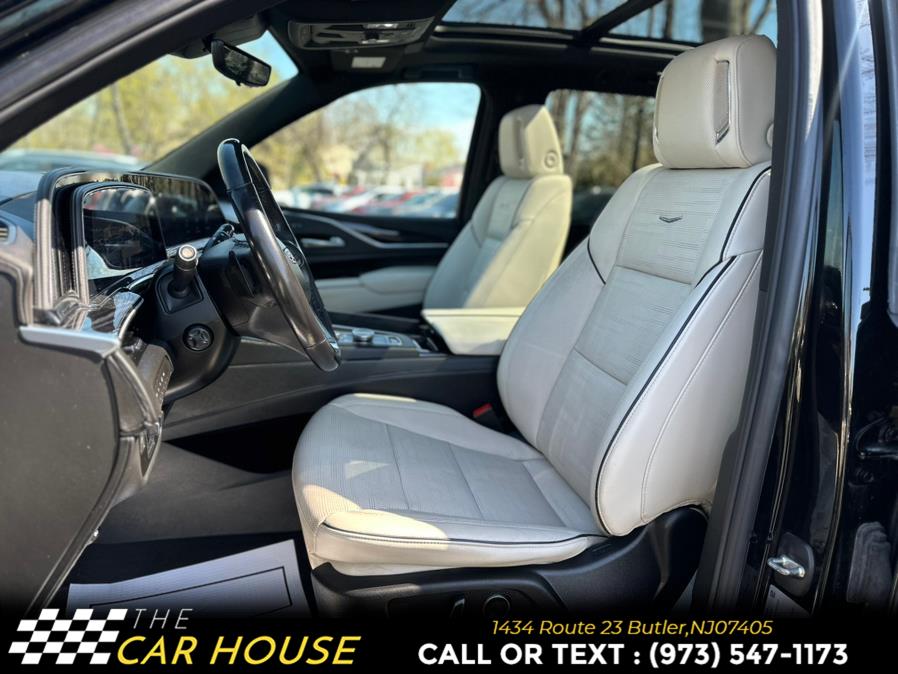 2021 Cadillac Escalade 4WD 4dr Sport photo
