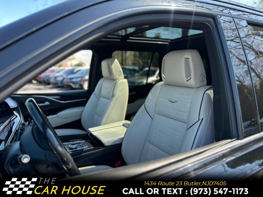 2021 Cadillac Escalade 4WD 4dr Sport photo