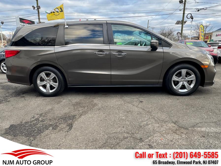 2018 Honda Odyssey EX-L w/Navi/RES Auto photo