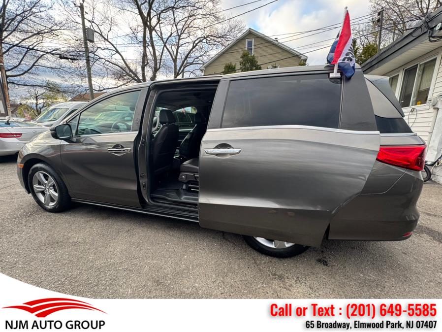 2018 Honda Odyssey EX-L w/Navi/RES Auto photo