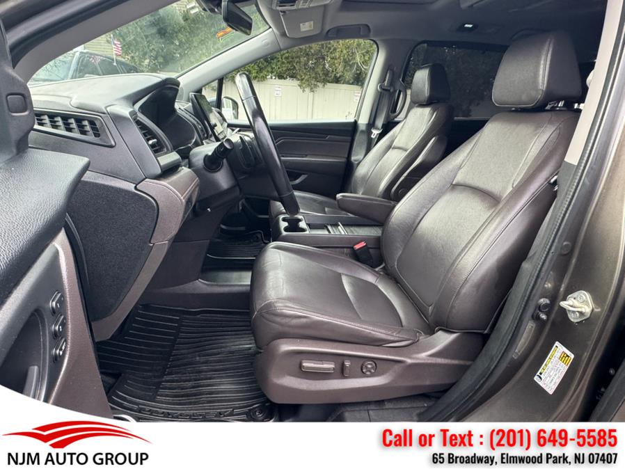 2018 Honda Odyssey EX-L w/Navi/RES Auto photo