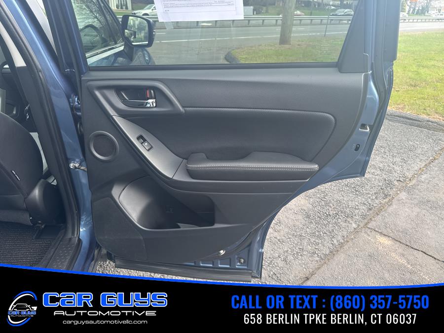 2015 Subaru Forester 2.0XT Touring photo