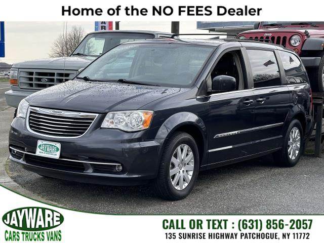 2014 Chrysler Town & Country Touring photo