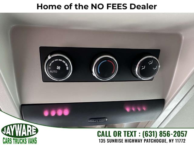 2014 Chrysler Town & Country Touring photo