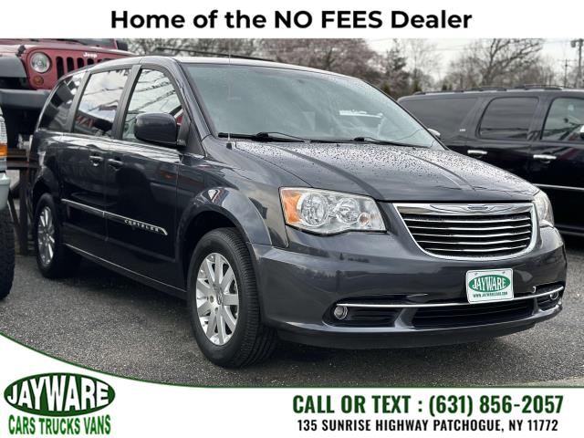 2014 Chrysler Town & Country Touring photo