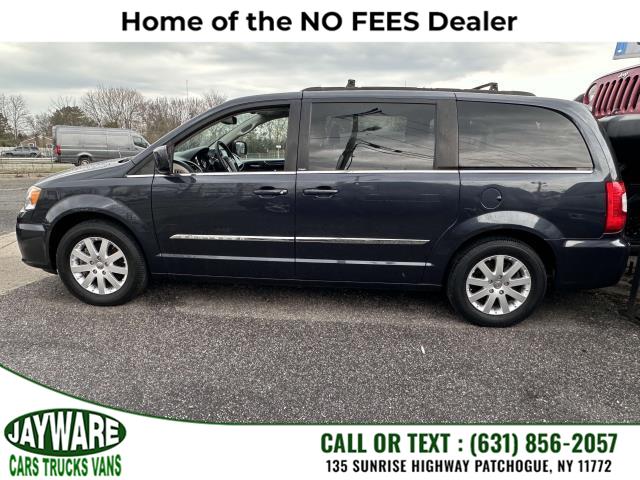2014 Chrysler Town & Country Touring photo