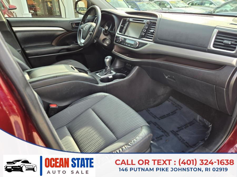 2018 Toyota Highlander LE V6 AWD (Natl) photo