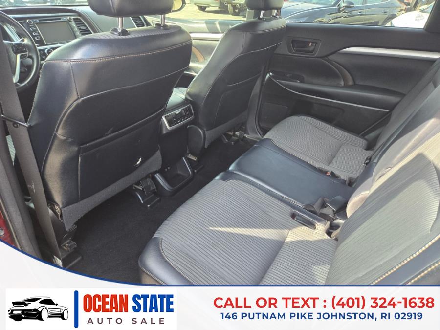 2018 Toyota Highlander LE V6 AWD (Natl) photo