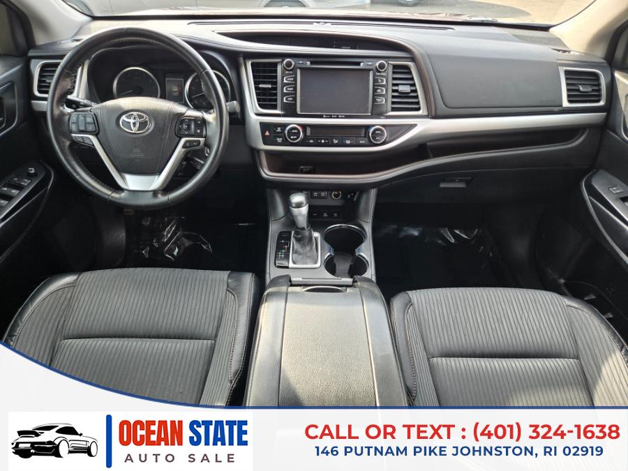 2018 Toyota Highlander LE V6 AWD (Natl) photo
