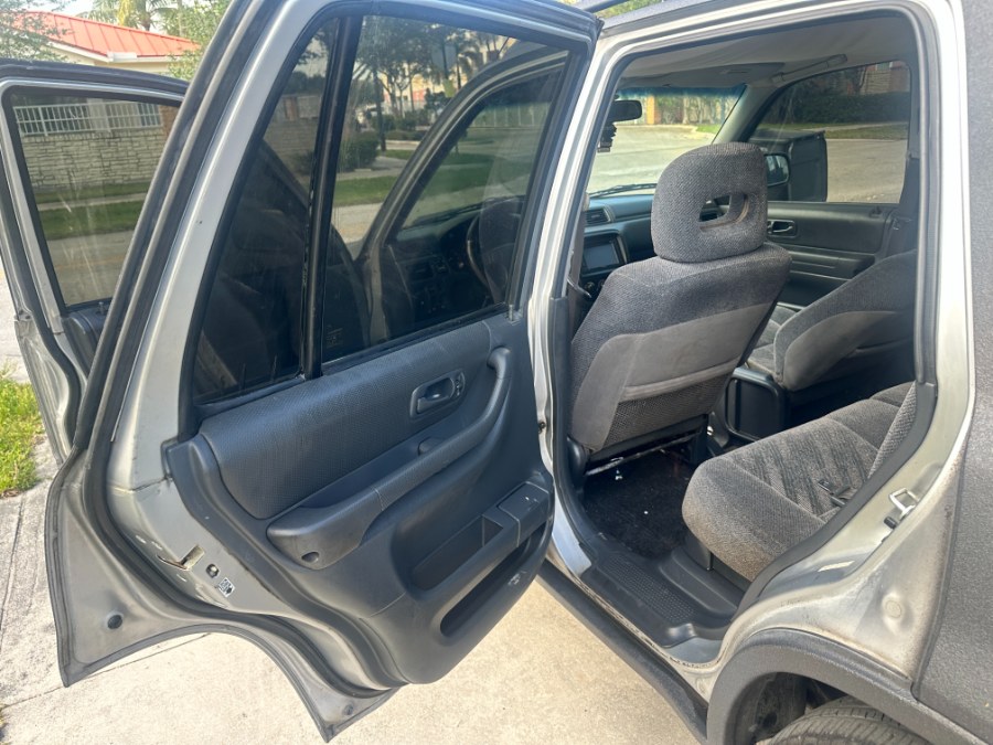 2001 Honda CR-V LX photo