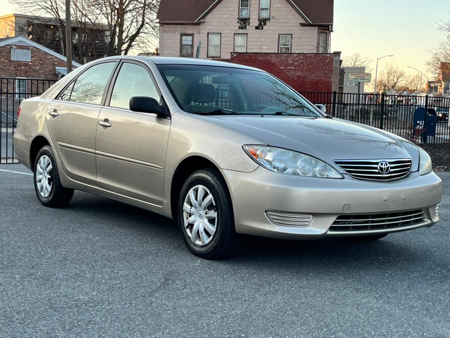 2006 Toyota Camry Standard photo