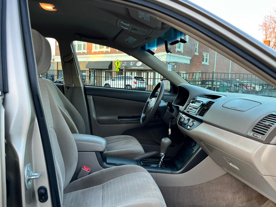 2006 Toyota Camry Standard photo