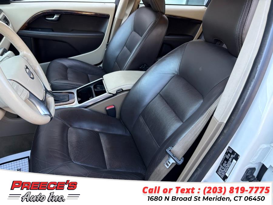 2013 Volvo XC70 3.2 photo