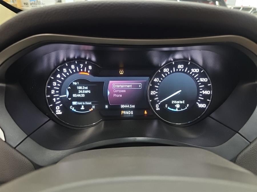 2015 Lincoln MKZ 4dr Sdn FWD photo