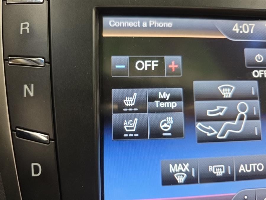 2015 Lincoln MKZ 4dr Sdn FWD photo