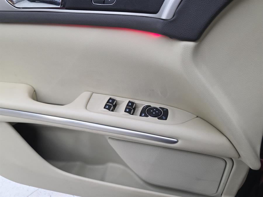 2015 Lincoln MKZ 4dr Sdn FWD photo