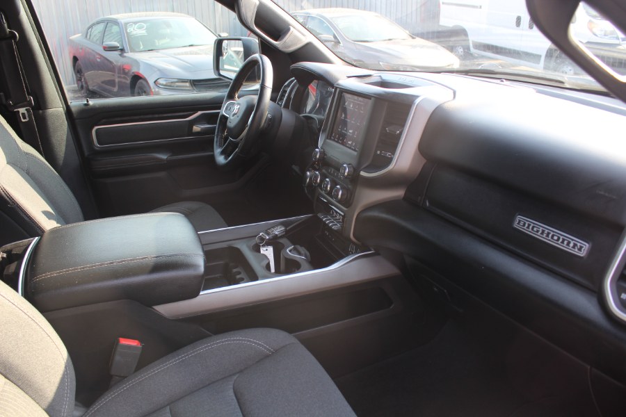2019 RAM 1500 Big Horn/Lone Star 4x4 Crew Ca photo