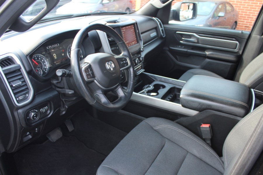 2019 RAM 1500 Big Horn/Lone Star 4x4 Crew Ca photo