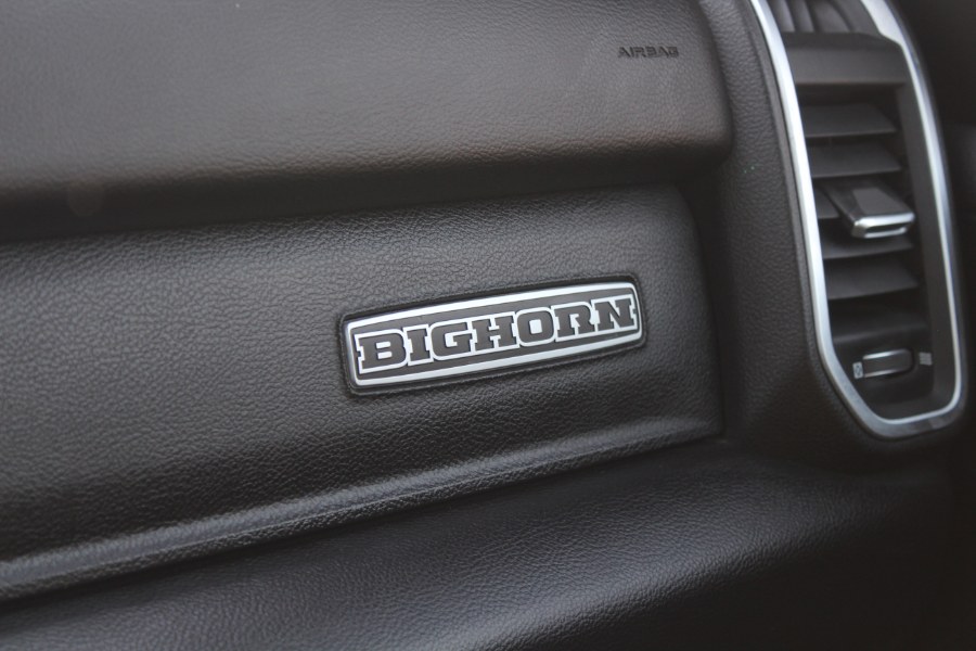 2019 RAM 1500 Big Horn/Lone Star 4x4 Crew Ca photo