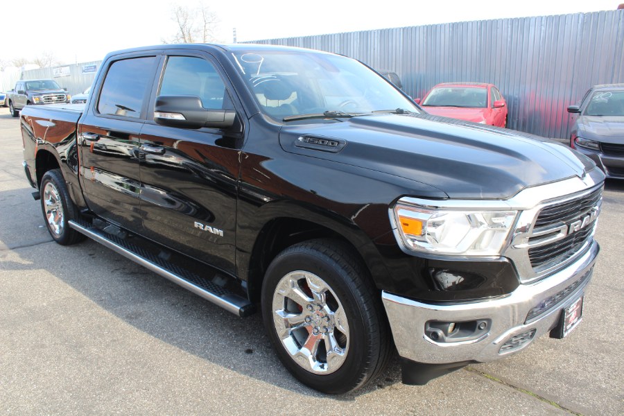 2019 RAM 1500 Big Horn/Lone Star 4x4 Crew Ca photo