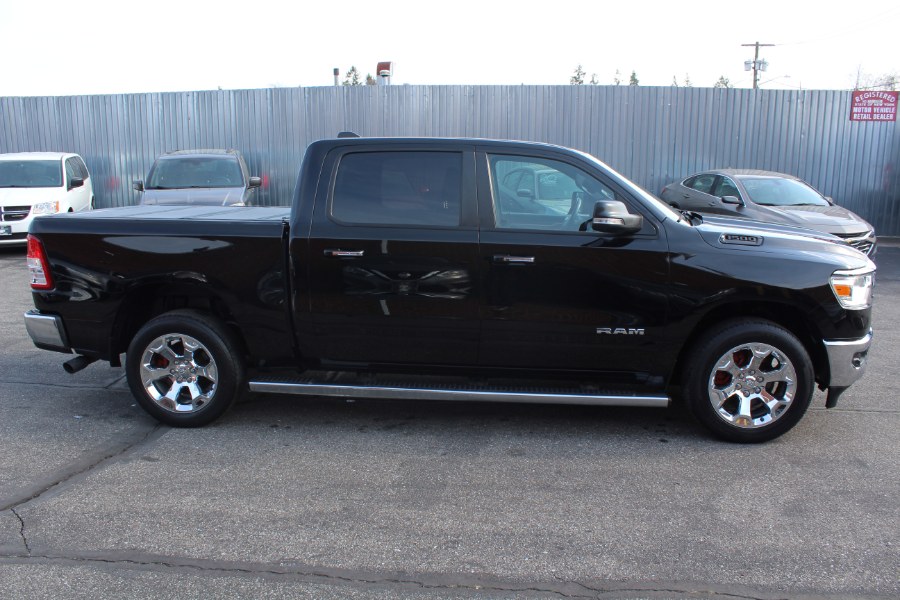 2019 RAM 1500 Big Horn/Lone Star 4x4 Crew Ca photo