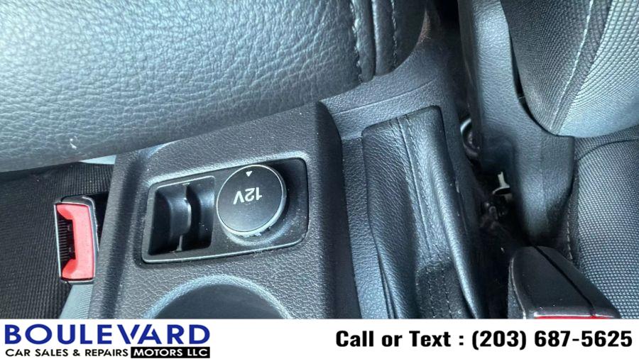 2012 Ford Focus SE photo