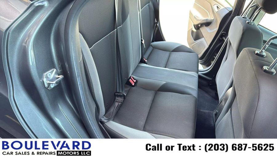 2012 Ford Focus SE photo