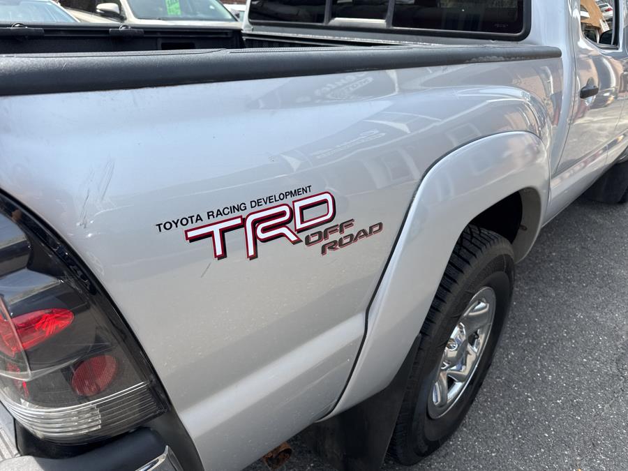 2011 Toyota Tacoma V6 photo