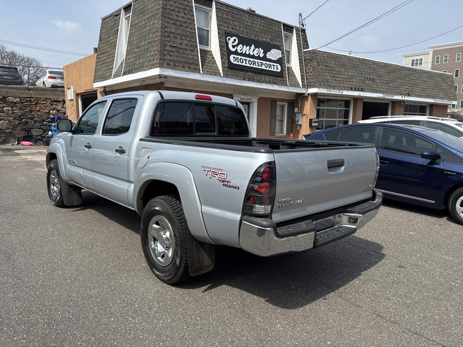2011 Toyota Tacoma V6 photo