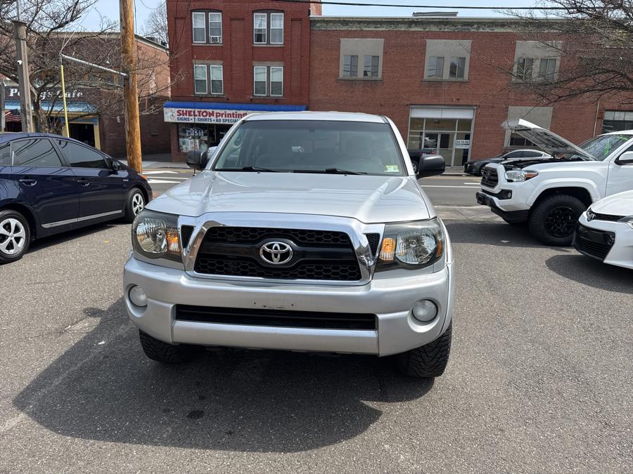 2011 Toyota Tacoma V6 photo