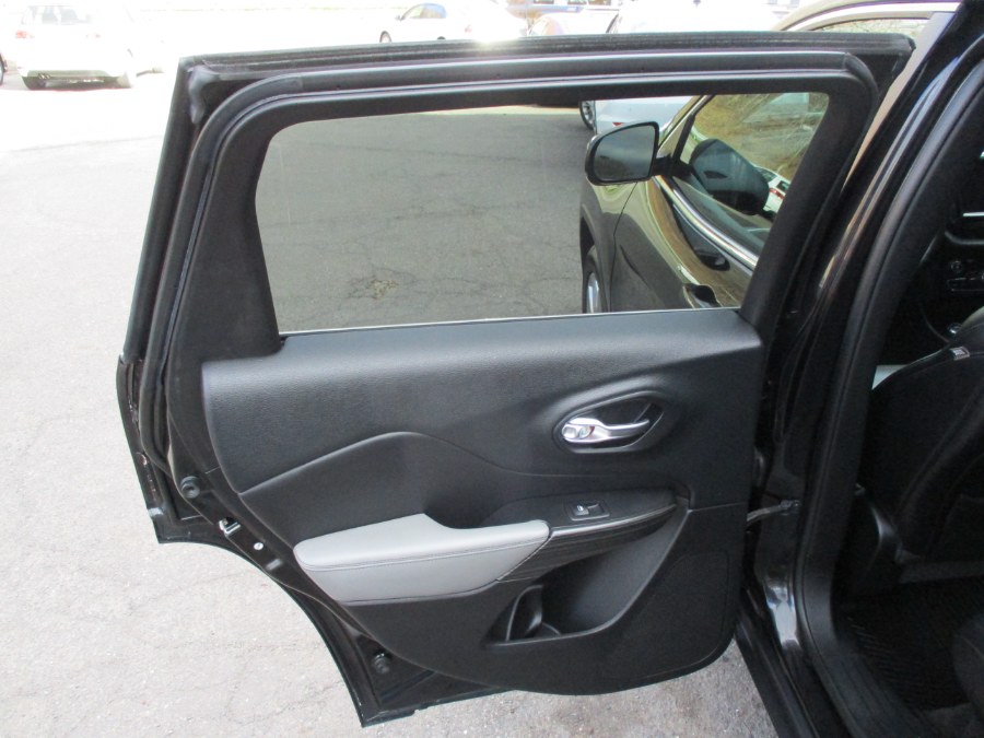 2014 Jeep Cherokee Limited photo
