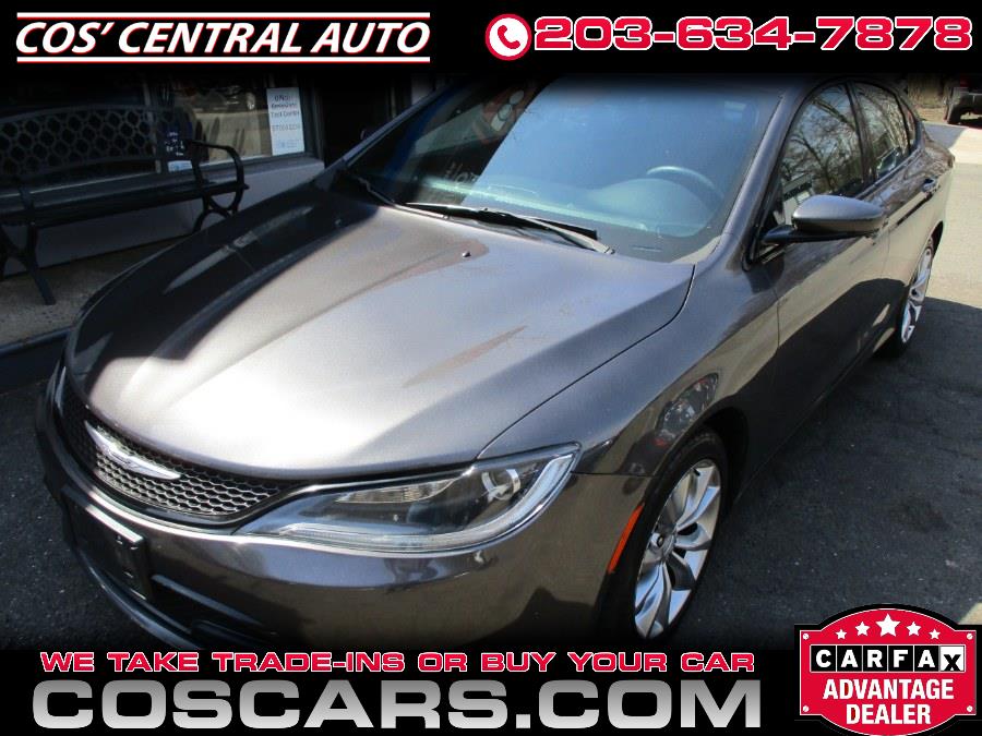 2015 Chrysler 200 S photo