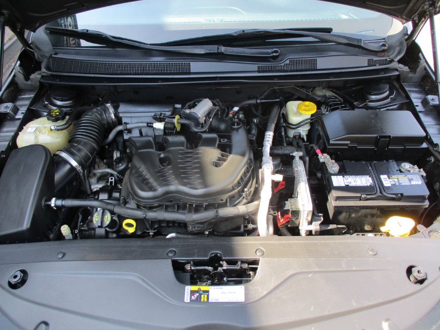 2015 Chrysler 200 S photo
