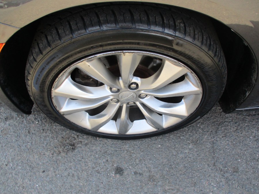 2015 Chrysler 200 S photo