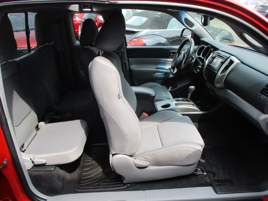2013 Toyota Tacoma V6 photo