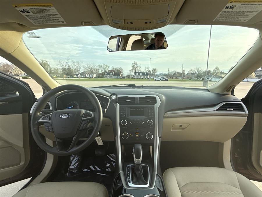 2013 Ford Fusion SE photo