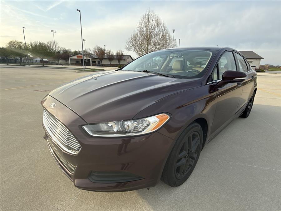 2013 Ford Fusion SE photo