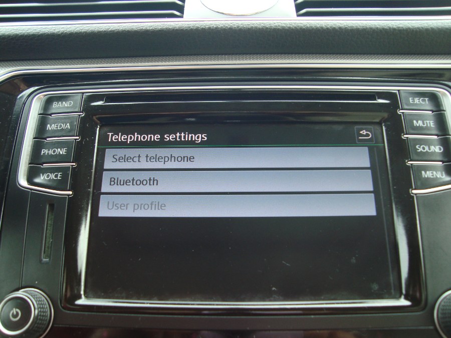 2016 Volkswagen Passat 4dr Sdn 1.8T Auto SE PZEV photo
