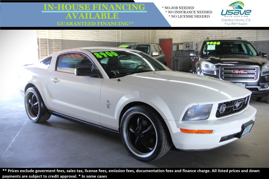 2007 Ford Mustang V6 Deluxe photo