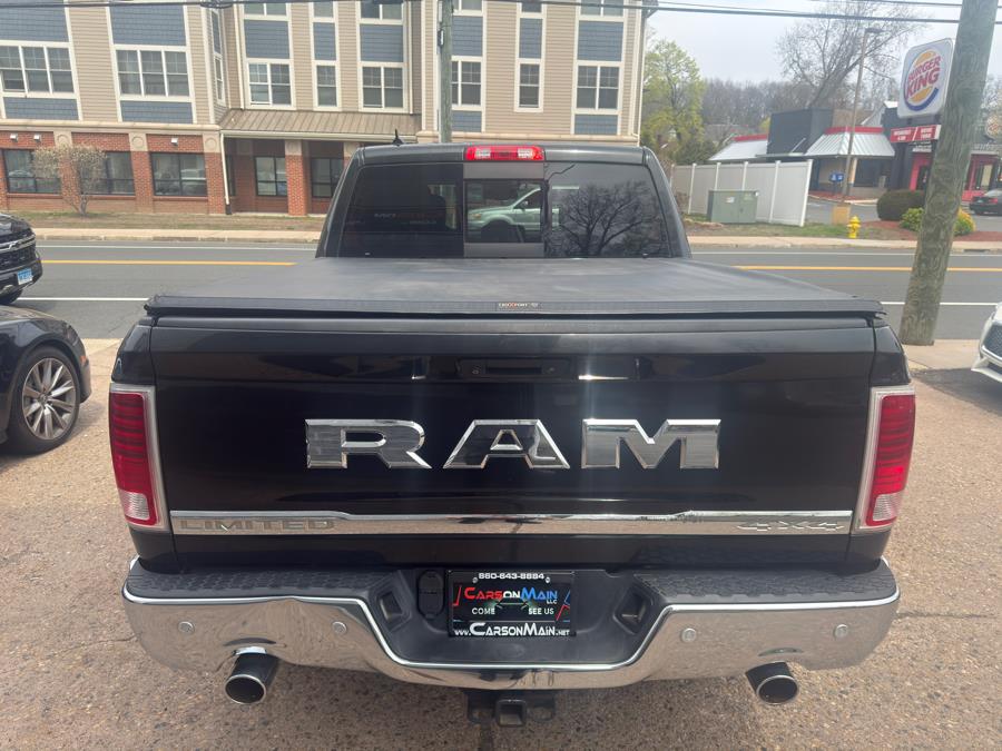 2015 RAM 1500 4WD Crew Cab 140.5