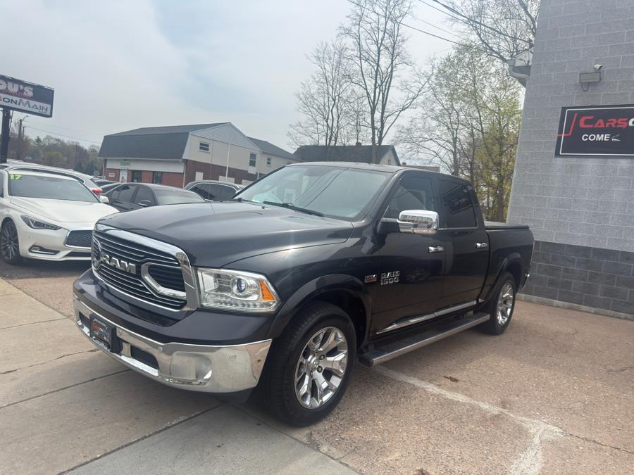 2015 RAM 1500 4WD Crew Cab 140.5