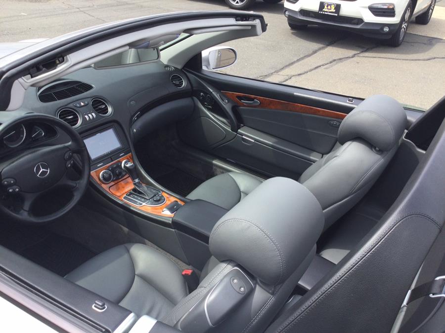 2005 Mercedes-Benz SL-Class SL500 photo