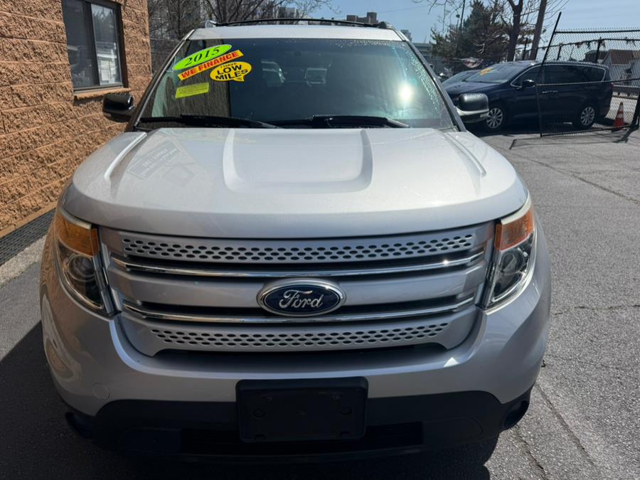 2015 Ford Explorer XLT photo