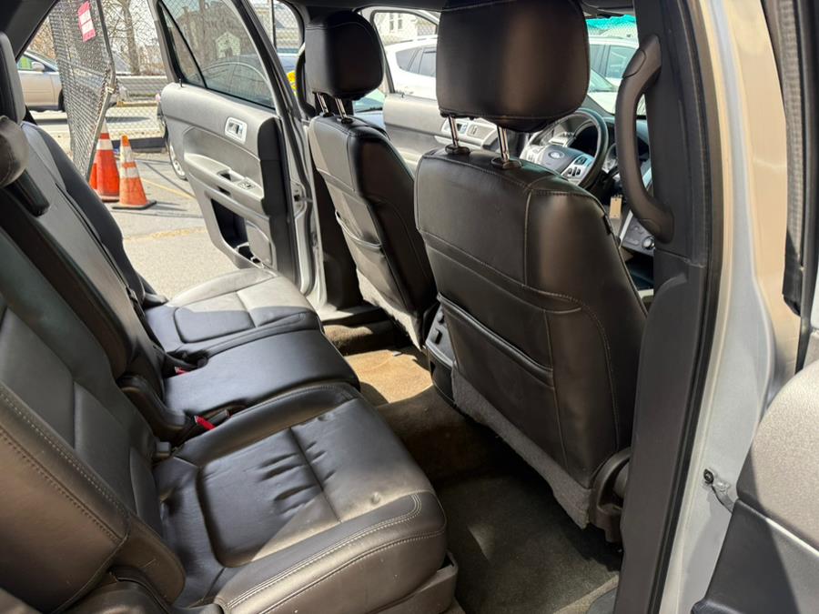 2015 Ford Explorer XLT photo