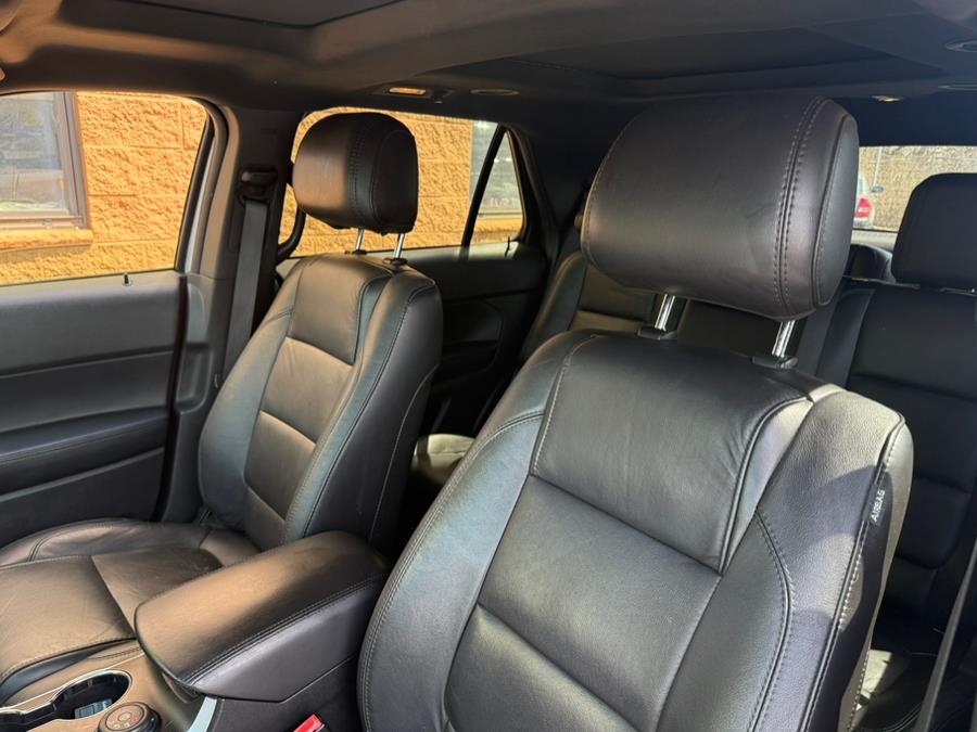 2015 Ford Explorer XLT photo
