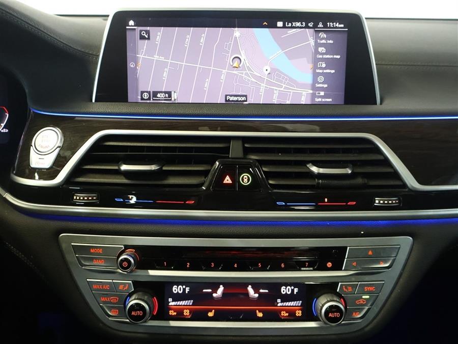 2020 BMW 7-Series 740 XI photo